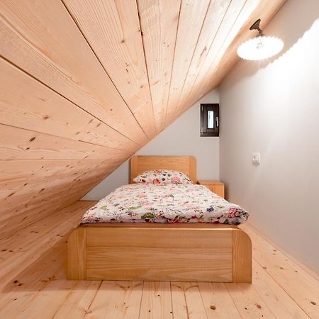 Homestead Farm Tesnak Gorenja Vas  Chambre photo
