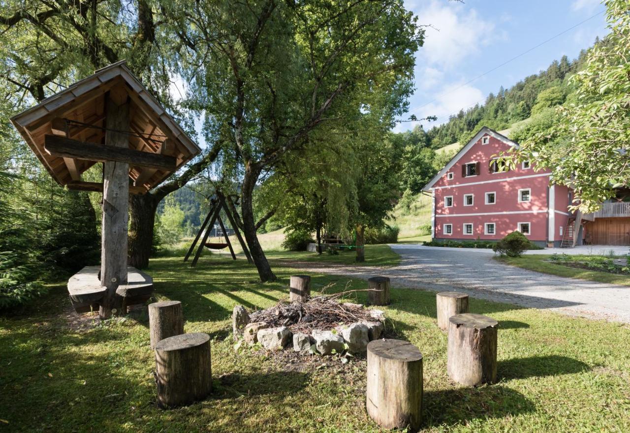 Homestead Farm Tesnak Gorenja Vas  Extérieur photo