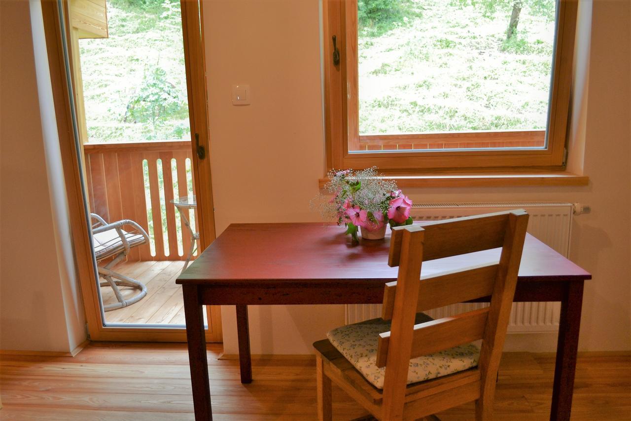 Homestead Farm Tesnak Gorenja Vas  Extérieur photo